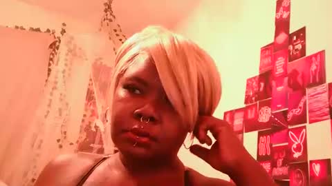 Snapshot of hawtchoc37 chatting on 10.07.25 hawtchoc37 online show from 10.07.25