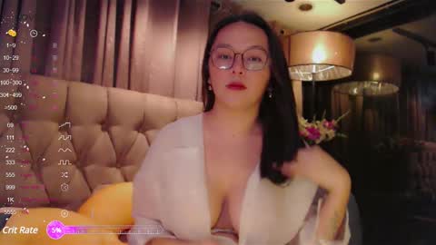 Snapshot of hay_fa chatting on 01.09.25 HAYFA online show from 01.09.25