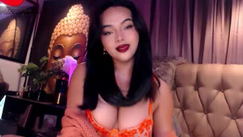 Snapshot of hay_fa chatting on 09.14.25 HAYFA online show from 09.14.25