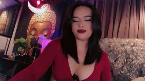 Snapshot of hay_fa chatting on 10.23.25 HAYFA online show from 10.23.25