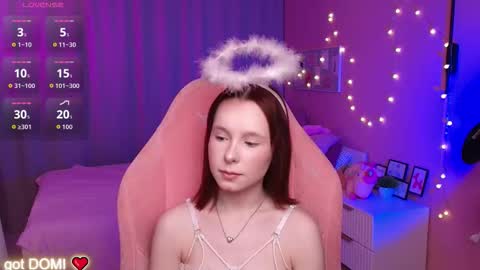 Mia online show from 03.22.26