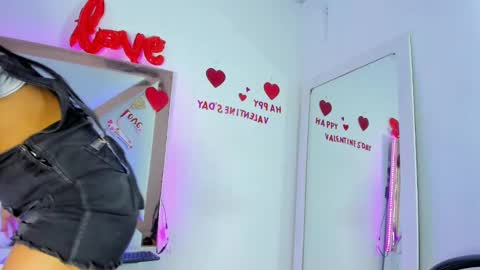Snapshot of hayamikioto chatting on 02.11.25 Hayami  online show from 02.11.25