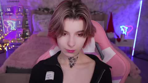 haylaamber online show from 12.17.24