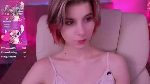 haylaamber online show from 02.16.25