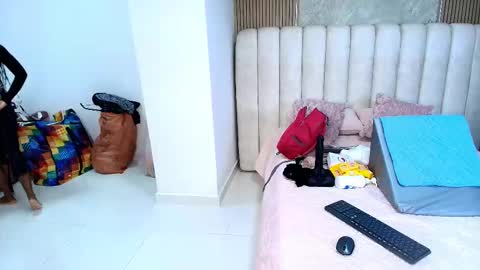 kataleya online show from 11.08.25