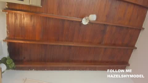 Im Hazel online show from 02.02.25