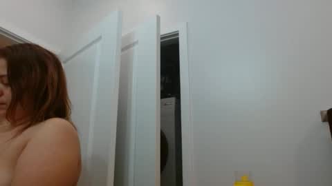 Hazel online show from 02.08.25