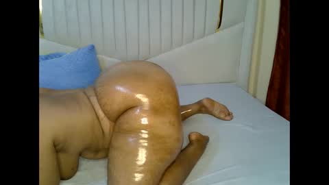 Snapshot of hazel_spanky chatting on 03.04.25 hazel_spanky online show from 03.04.25