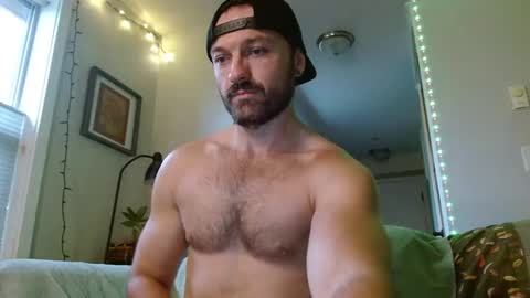 Snapshot of hbdude27 chatting on 10.12.25 RinnDude35 online show from 10.12.25