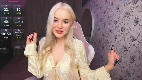 Valeria online show from 01.11.25