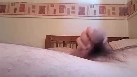 Snapshot of heardinio5 chatting on 09.23.25 heardinio5 online show from 09.23.25