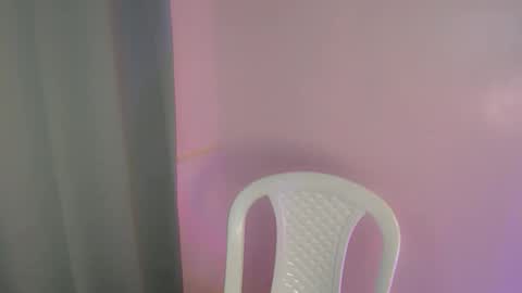 Snapshot of heart_of_asia chatting on 09.24.25 Yoshin online show from 09.24.25