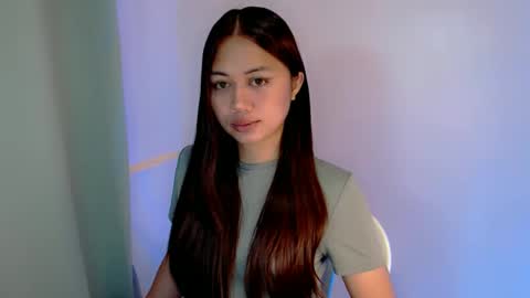 Snapshot of heart_of_asia chatting on 11.26.25 Yoshin online show from 11.26.25