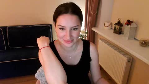 Snapshot of heaven_chloe chatting on 03.02.25 Heaven girl online show from 03.02.25