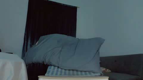 Snapshot of heaven_puertas chatting on 01.26.25 heaven_puertas online show from 01.26.25