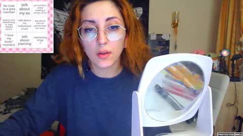 Snapshot of heavenlycreature chatting on 12.21.25 Diana online show from 12.21.25