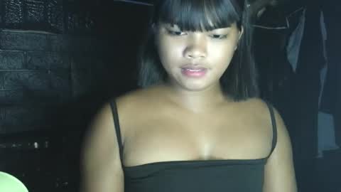 KENDAL online show from 04.17.26