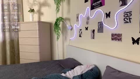 heavenmoth online show from 03.16.26