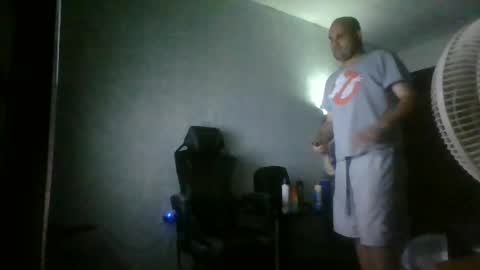 Snapshot of heavy_rebellxc chatting on 07.12.26 Heavy Rebell online show from 07.12.26