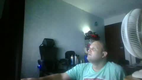 Snapshot of heavy_rebellxc chatting on 07.20.26 Heavy Rebell online show from 07.20.26