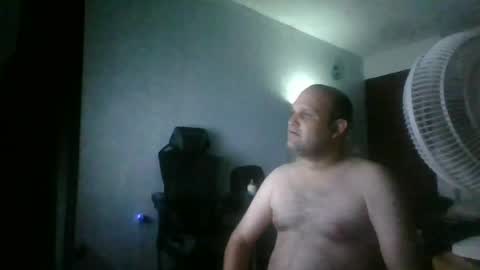 Snapshot of heavy_rebellxc chatting on 08.05.26 Heavy Rebell online show from 08.05.26
