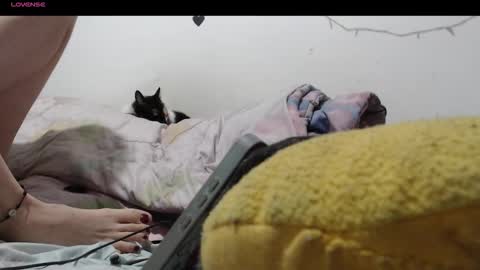 Snapshot of hecatedark122 chatting on 12.04.25 sofia online show from 12.04.25