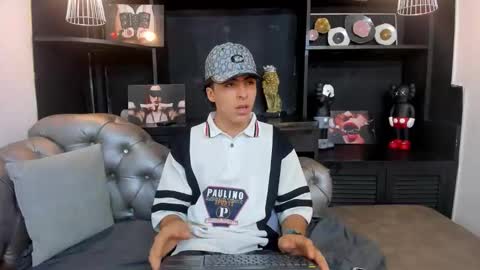 Snapshot of heellboy_ chatting on 10.24.25 heellboy_ online show from 10.24.25