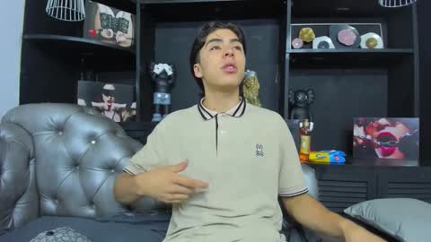 Snapshot of heellboy_ chatting on 11.09.25 heellboy_ online show from 11.09.25