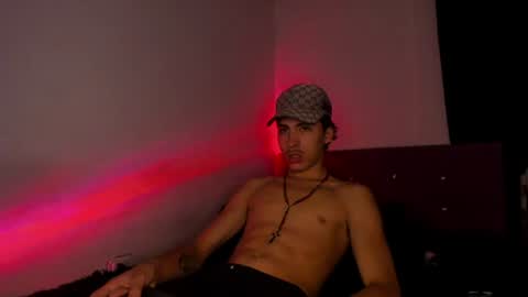 Snapshot of heellboy_ chatting on 07.18.26 heellboy_ online show from 07.18.26