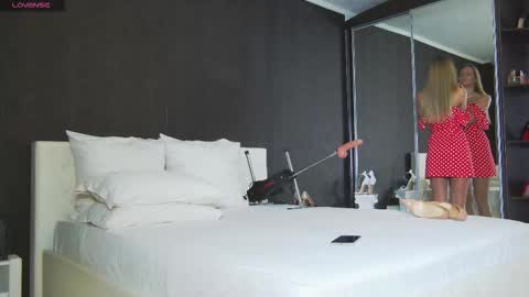 Helen online show from 03.09.26