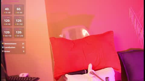 Snapshot of heicel_ chatting on 01.22.25 Heicel online show from 01.22.25