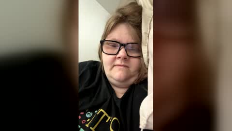 heidimackey2 online show from 04.18.26