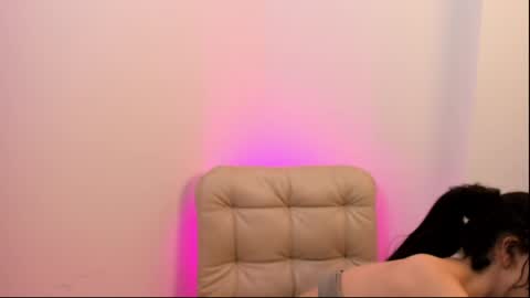 Heidi Palmer online show from 06.04.26