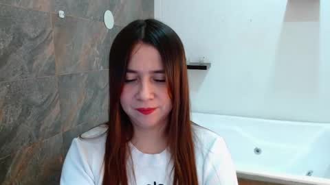 Heidy online show from 11.13.25