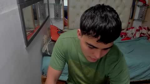 Snapshot of heiker_ chatting on 11.14.25 heiker_ online show from 11.14.25