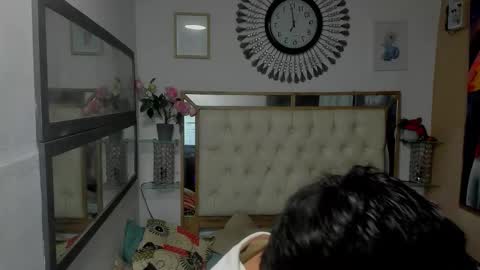 Snapshot of heiker_ chatting on 11.24.25 heiker_ online show from 11.24.25