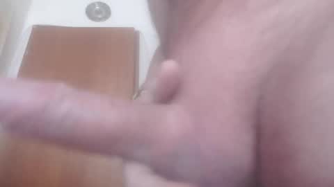 Snapshot of heinbloed1968 chatting on 11.22.25 heinbloed1968 online show from 11.22.25