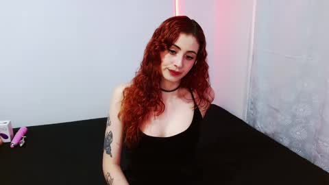 Snapshot of heizer_ chatting on 01.23.25 ETHEREAL HEIZER online show from 01.23.25