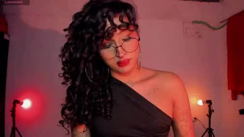 Heka Prudence online show from 06.30.26