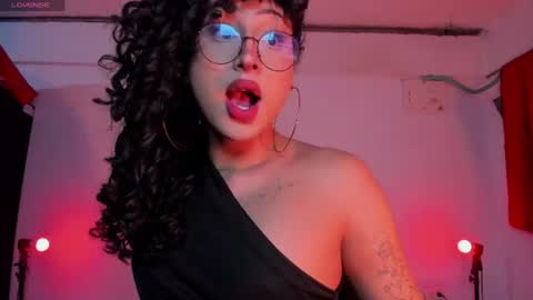 Heka Prudence online show from 07.19.26
