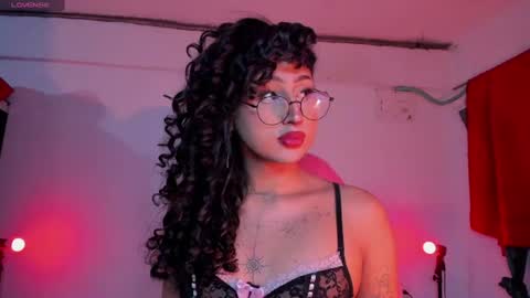 Heka Prudence online show from 07.20.26