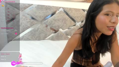 hellen online show from 11.05.25