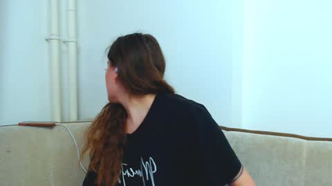 helen_adams_ online show from 01.14.25