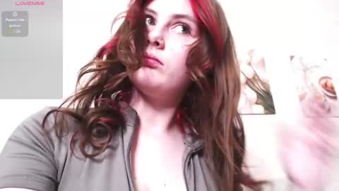  MY NAME IS HELEN WELCOME TO MY ROOM online show from 04.27.26
