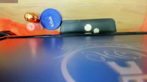 Snapshot of helen_russoo chatting on 10.26.25 Helen online show from 10.26.25