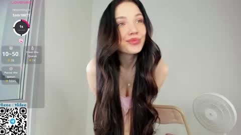 helen_sparkk online show from 05.01.26