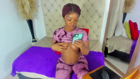 HELENA COPPER online show from 11.01.25