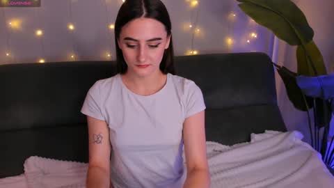 Helen online show from 12.22.24