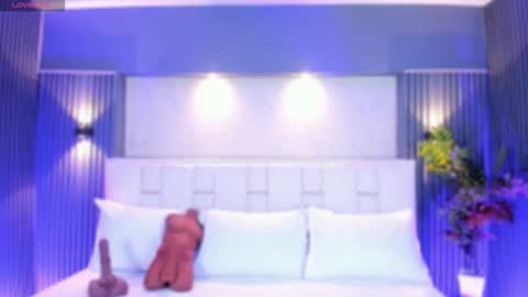 H E L E N A  online show from 03.16.26