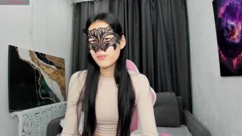 Snapshot of helenblazetrt chatting on 04.16.26 Hi I am Helen online show from 04.16.26